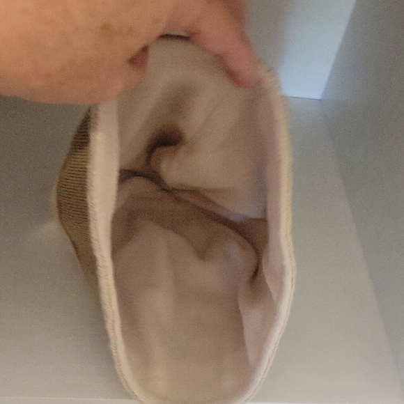 Nike Golf Tan Ribbed Knit Beanie - Picture 4 of 5